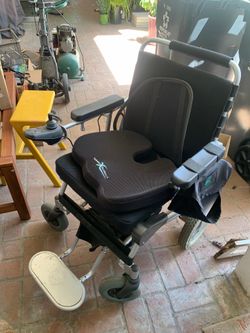 Ez lite electric wheel chair