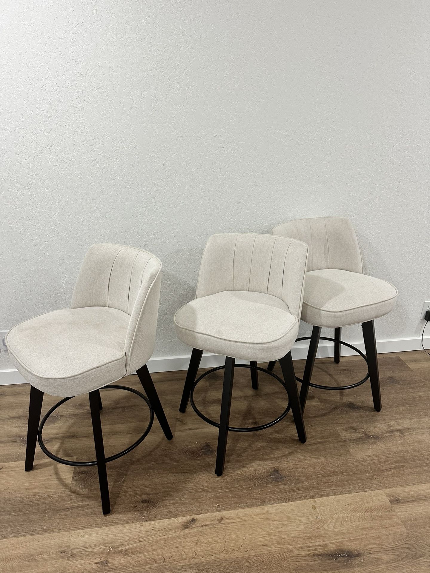 Barstool Chairs