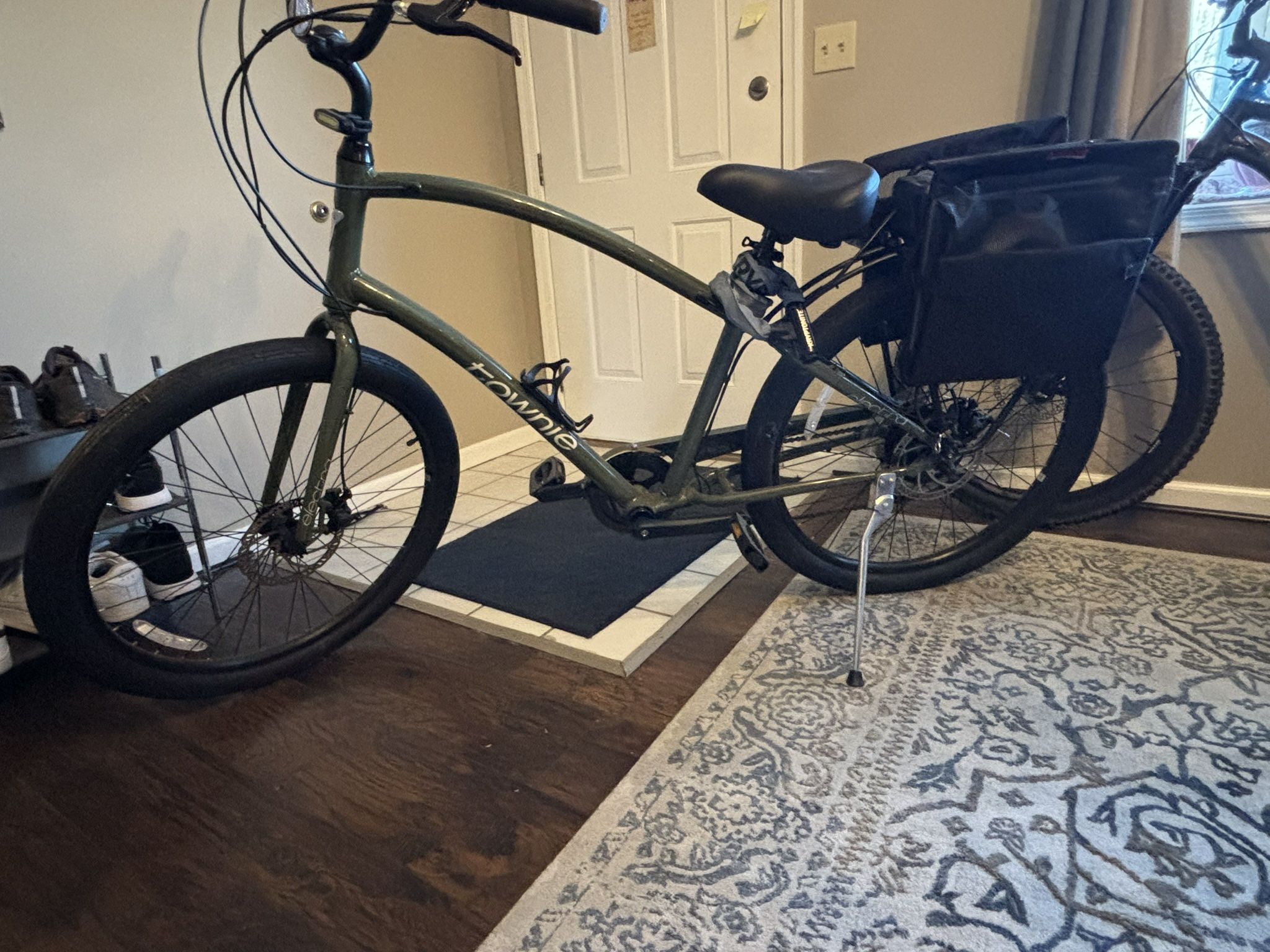 Electra Townie Step Over. Flat Foot Electric : Olive Green