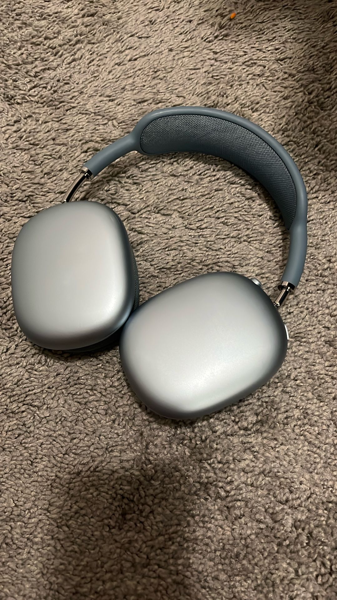AirPods Max