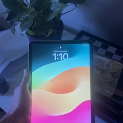 iPad Air 5th gen 64 Gb Storage 