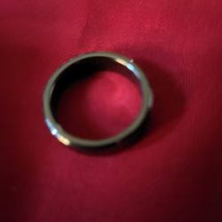 Men's Titanium Wedding Band