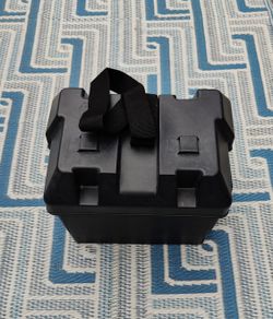 Camco Battery Box Group 24