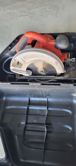 Black And Decker Saw