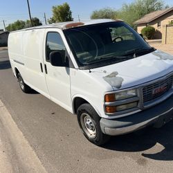2002 GMC Savana 2500 Commercial Vehicle