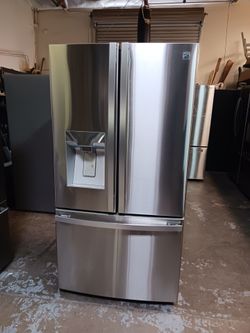 Refrigerator Kenmore 3 door French door in stainless steel 40 days warranty Delevery