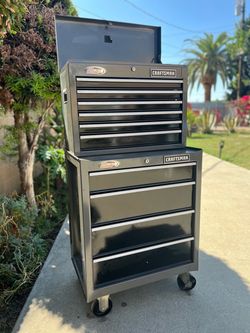 Craftsman  9-drawer rolling tool cabinet