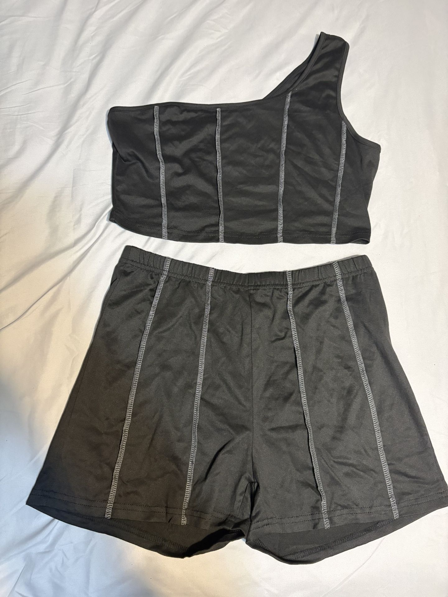 2 Piece Set 