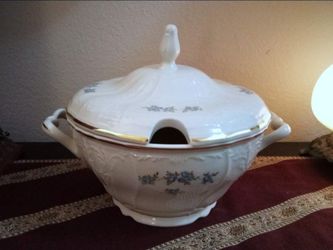BERNADOTTE Czech Porcelain Soup Tureen with Lid White Relief Pattern With Blue Flowers & Gilding