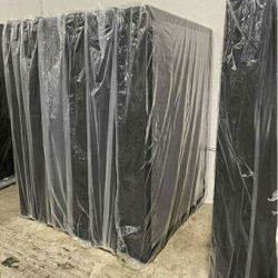 QUEEN BOX SPRING 