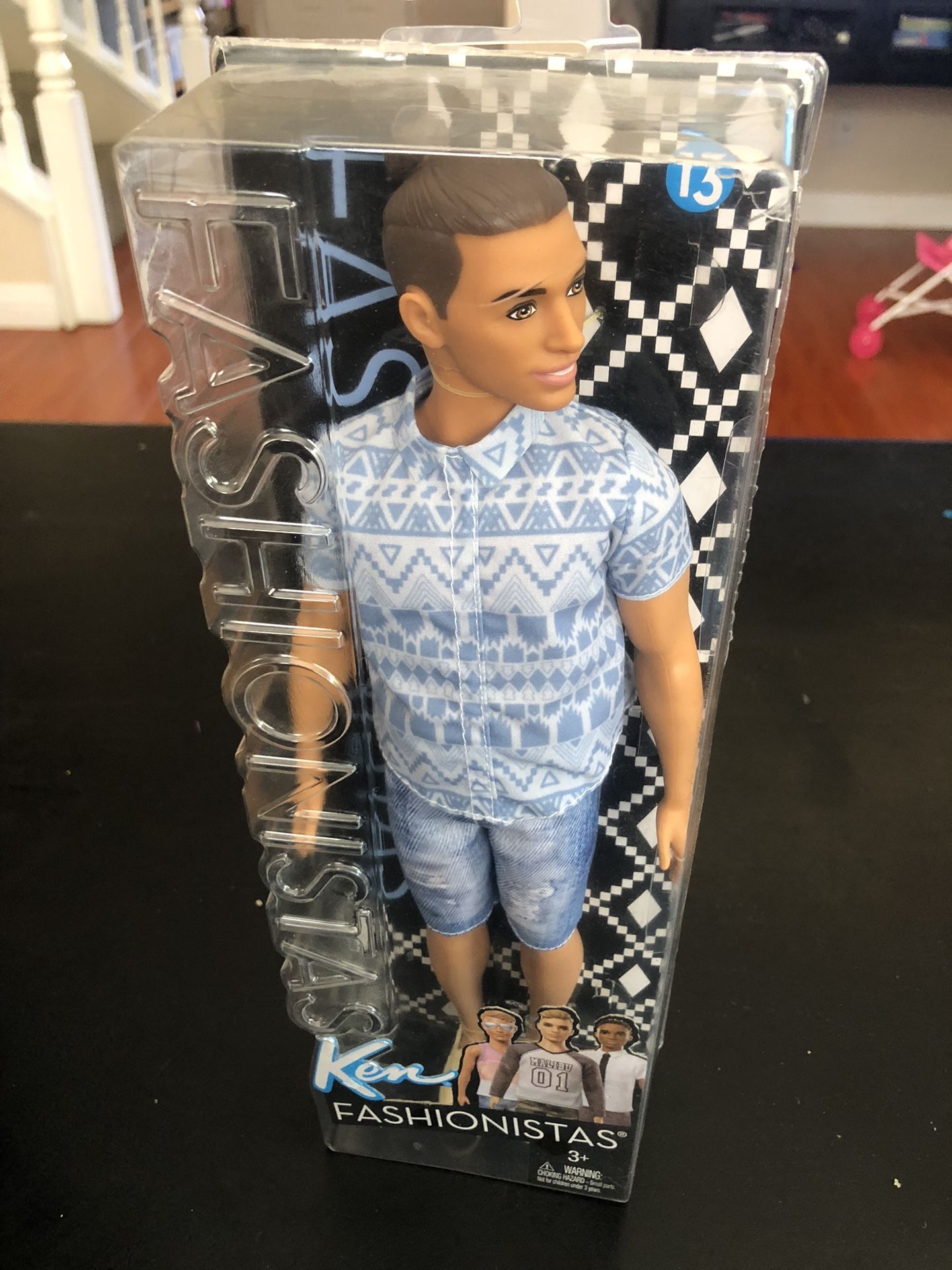 Ken Fashionista Doll 13 Inch (Barbie)