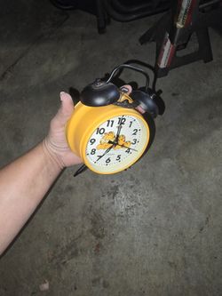 Garfield Clock Collectible