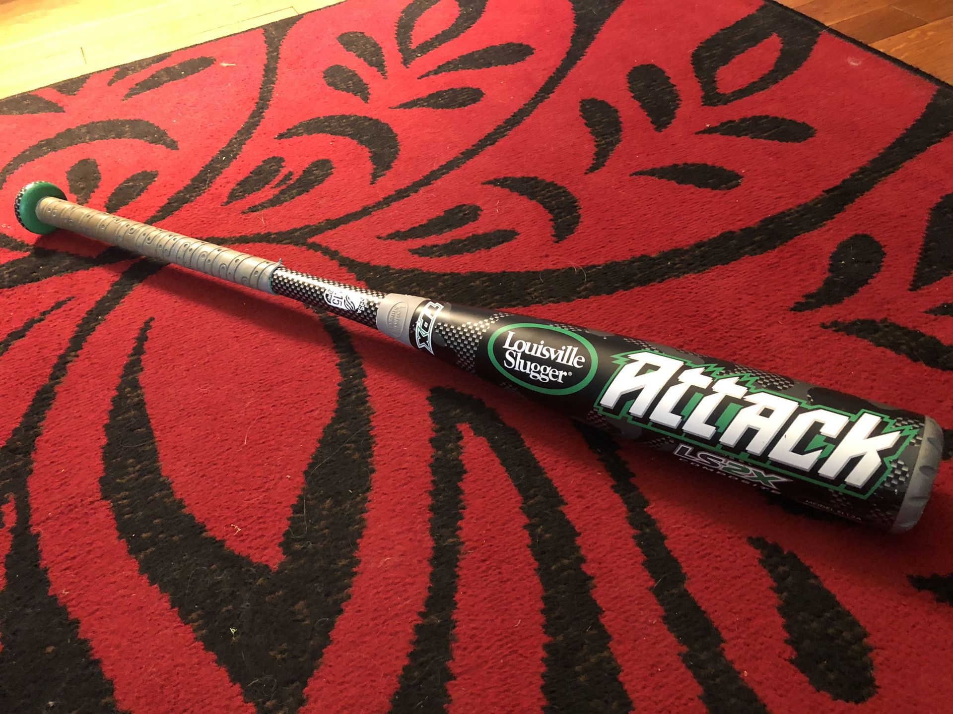 Louisville Slugger Attack 29”21oz Composite baseball bat USSSA1.15