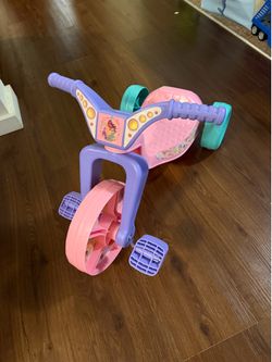 Toddler tricycle