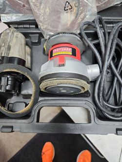 Craftsman l Random Orbit Sander with Case