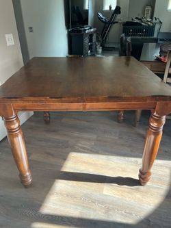 Free Counter High Dining set with 5 chairs