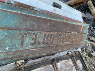Chevy C10 Tailgate