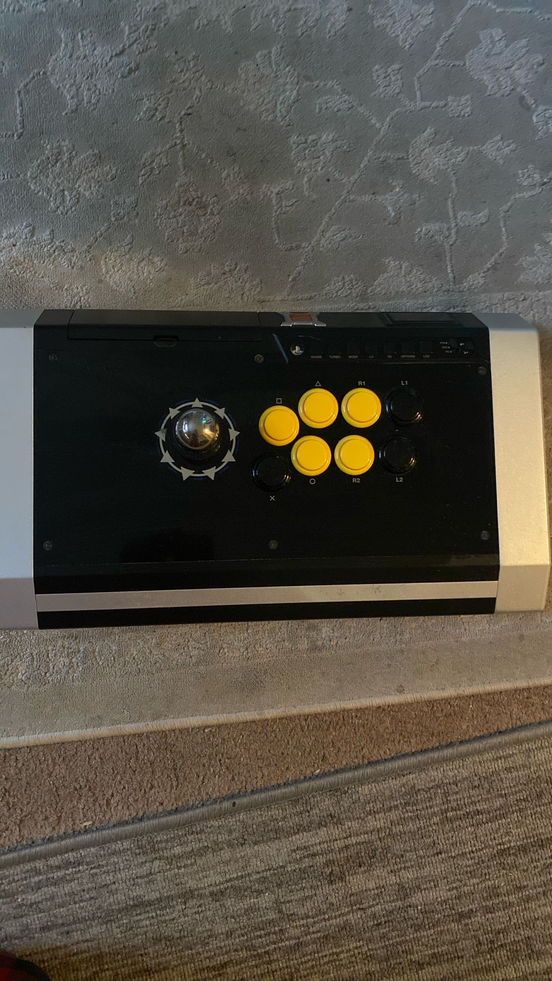 Qanba Obsidian Arcade Stick For PS4