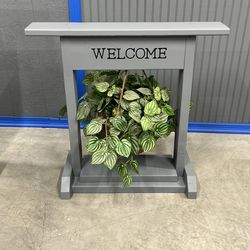 Handmade wooden hanging basket holder