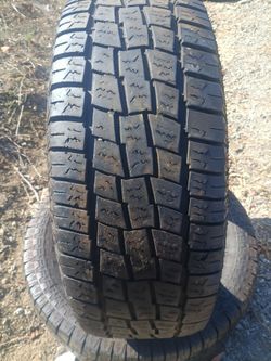 LT285/75R16 Lionhart AT Tires (2)