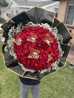 Ramos Buchones Roses Bouquets for Sale in Carson, CA - OfferUp