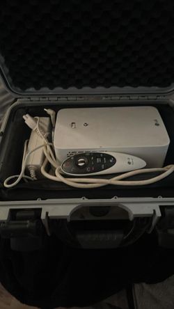 LG Projector 