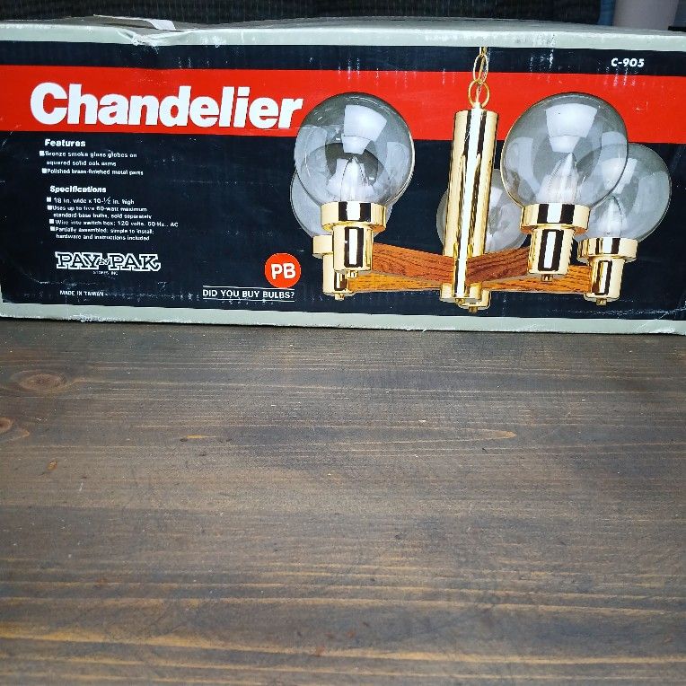 Vtg Pay n Pak Smoke Glass Solid Oak Chandelier 18w×10.5h NOS