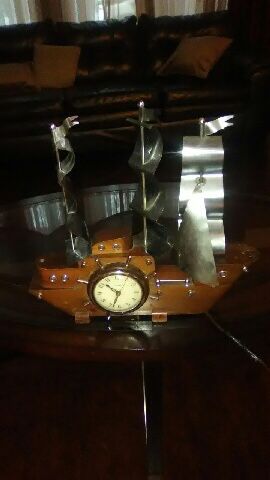 $40 antique boat clock