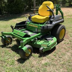John Deere Z720e Zero Turn