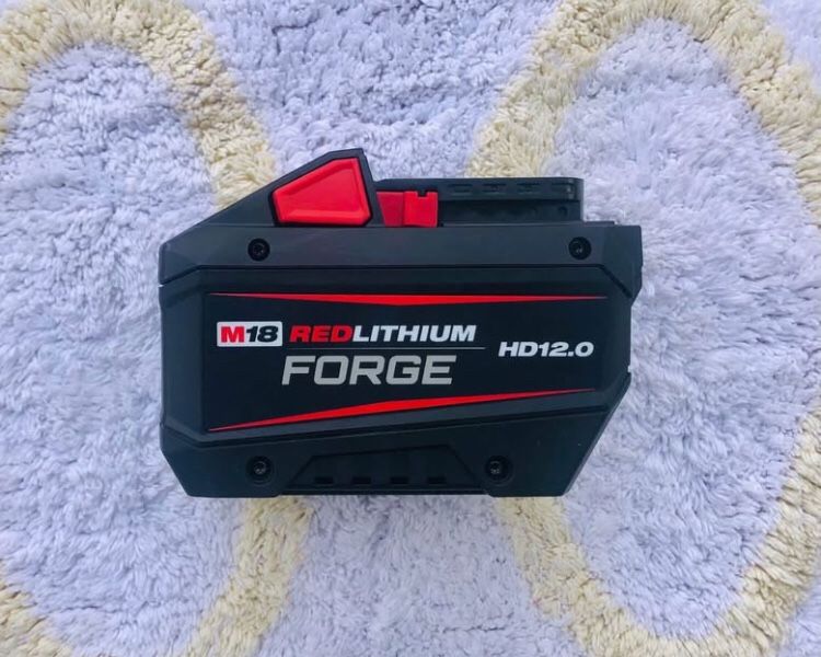 Milwaukee Forge 12ah Battery 