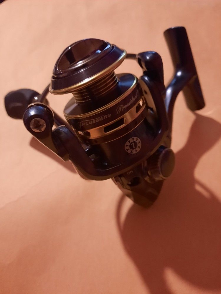 Pflueger President Spinning Fishing Reel, New Model: PRESSP20X