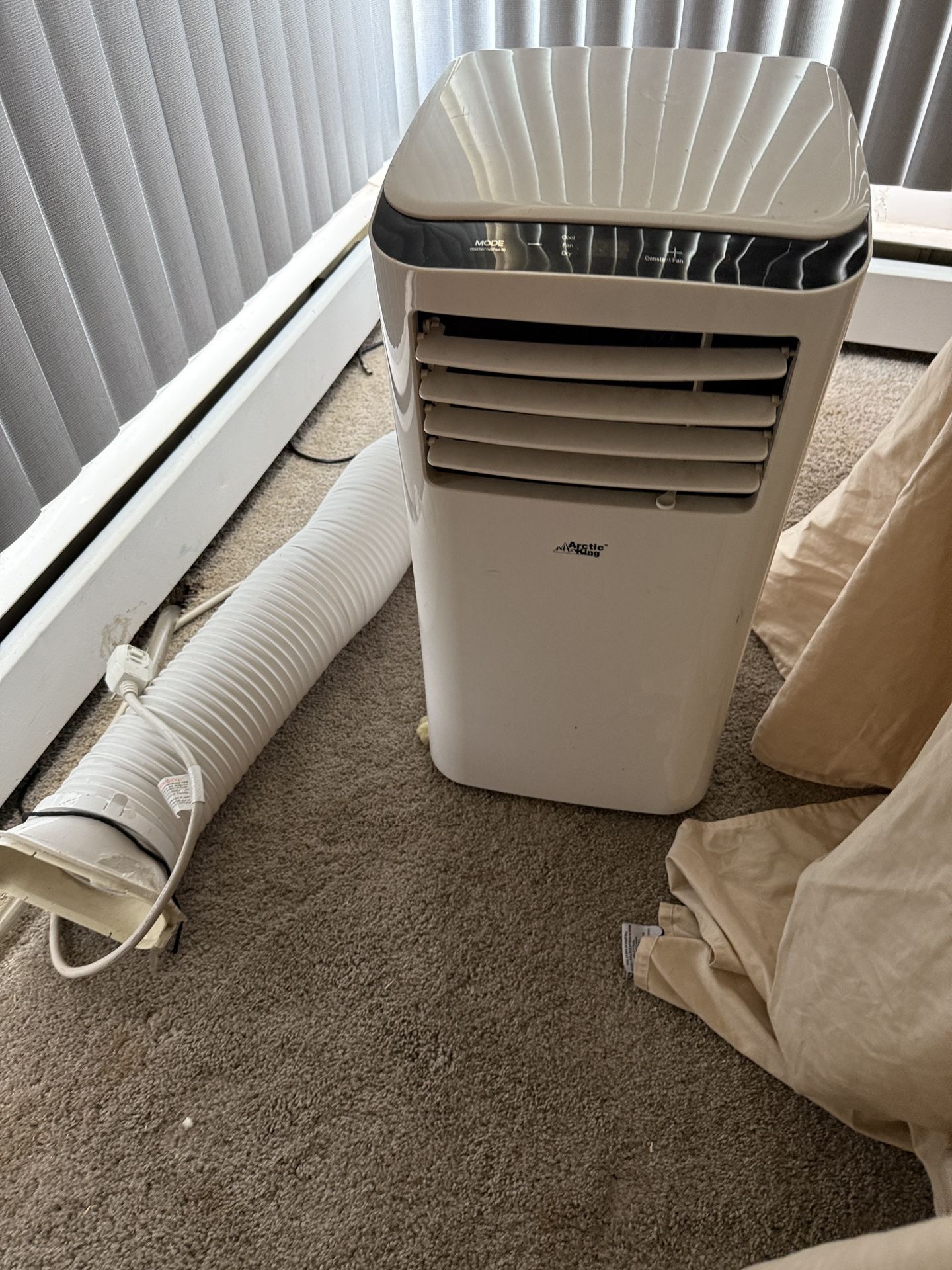 Arctic King Air Conditioner 10,000 BTU
