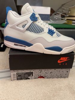 FOR SALE – AIR JORDAN 4 “MILITARY BLUE”  size 9