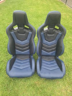 Universal racing seats for small cars