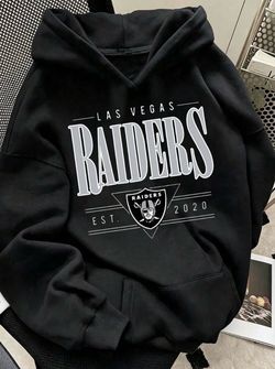 Brand New Men’s Raiders Hoodie size 2XL$45