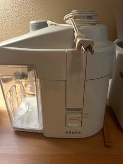 Fruit Juicer - Excellent Condition