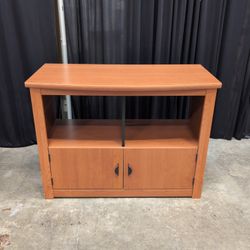 Light Brown Wood-Look TV Stand with Storage