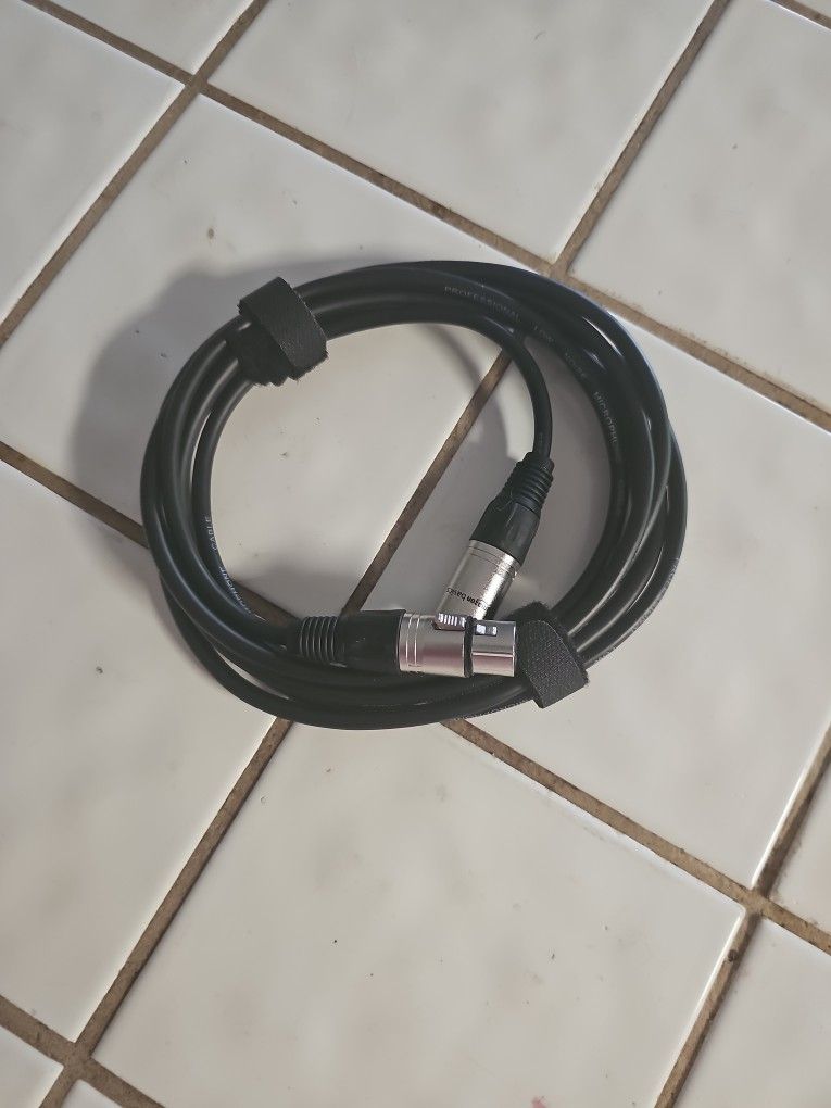 Brand New Microphone Cable
