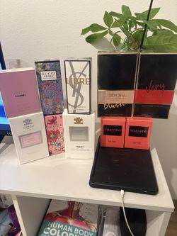 Parfume and colognes