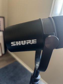 Shure Dynamic Microphone Mixer Bundle