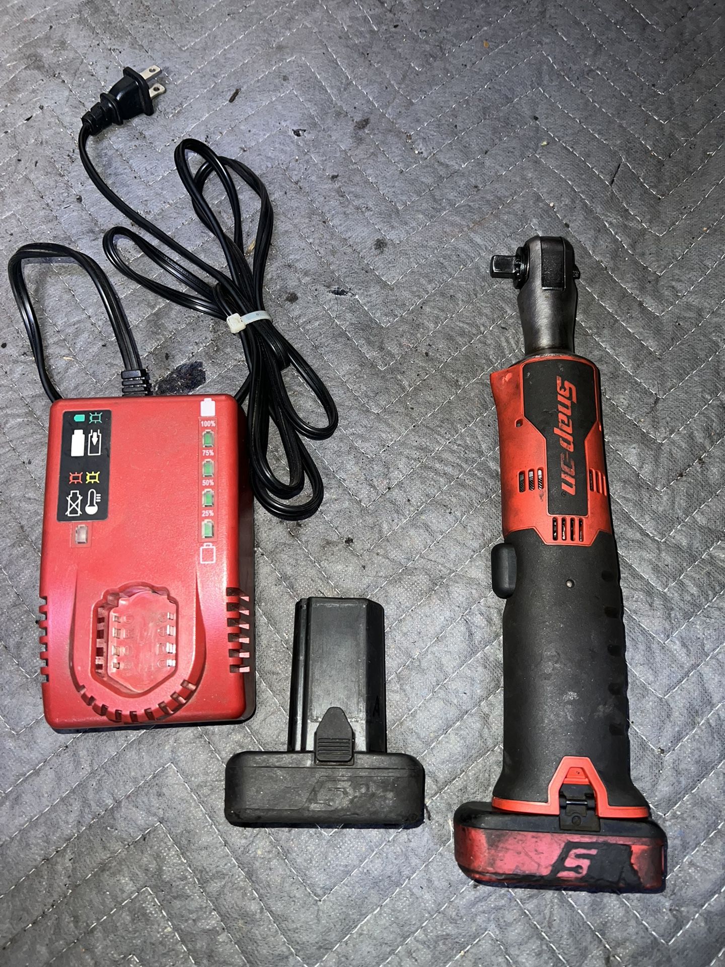 Snap On 3/8 Electric Ratchet