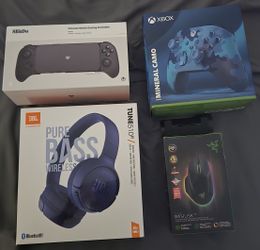 Xbox Series S Controller, Razer Gaming Mouse, Smartphone Controller, Wireless Gaming Headset