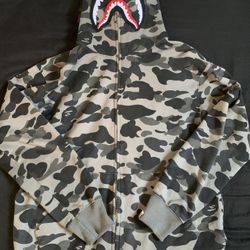 Bape Hoodie Size Medium 