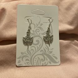 Leaf Earrings 