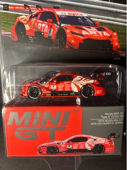 MINI GT (HOT WHEELS)