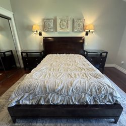 Elegant Thomasville Nocturne Series Bedroom Set - Premium Hardwood Construction