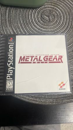 Metal gear solid PlayStation 1 game ps1