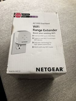 Brand New Netgear Wi-Fi Range Extender