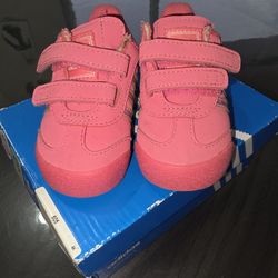Adidas Girl Shoes 