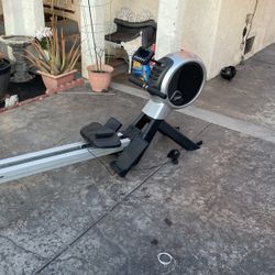 DKN Rowing Machine